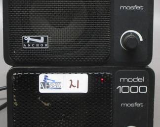 LOT OF 2 ANCHOR AN-1000 POWERED SPEAKERS