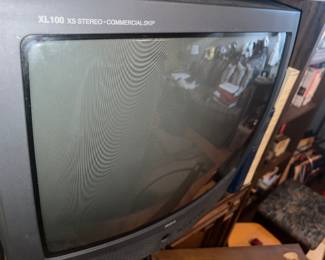 XL100 Xs Stereo "Commercial skip".. high tech big butt TV