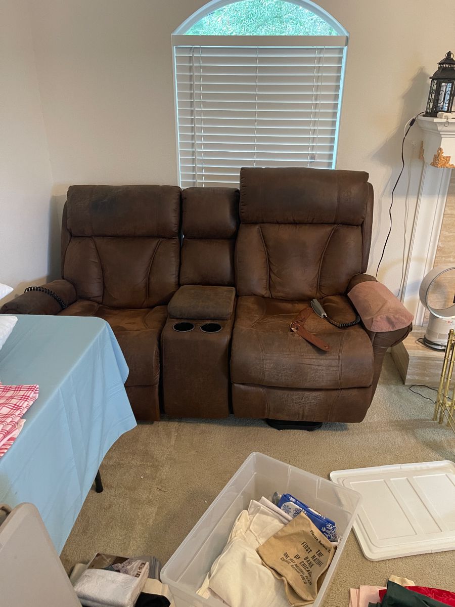 Ridge Manor Treasures in Dade City, FL starts on 12/1/2023