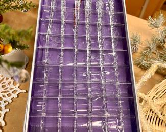 3 Pkgs. of glass icicles