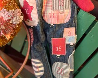 Christmas calendar Elf