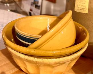 Stoneware mixing bowls