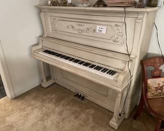 Beautiful upright piano