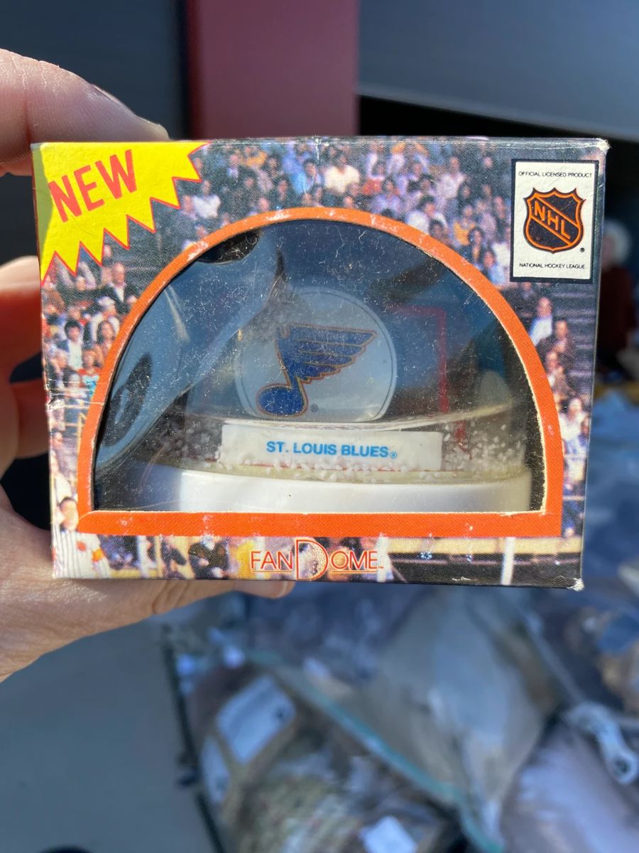 Vintage Toys Galore & Sports Stuff & Vintage... starts on 11/17/2023