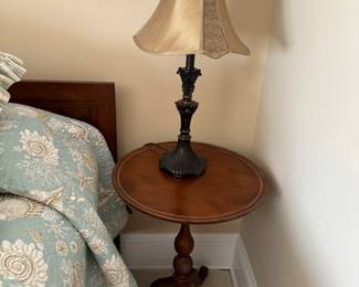 antique pedestal table