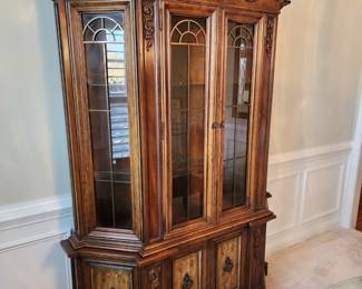 Heritage Grand Tour china cabinet