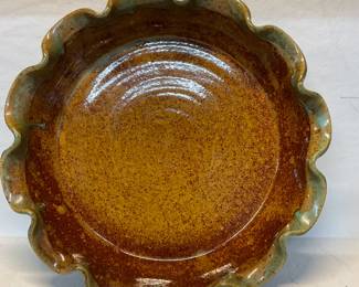 Lots of pottery to choose from 