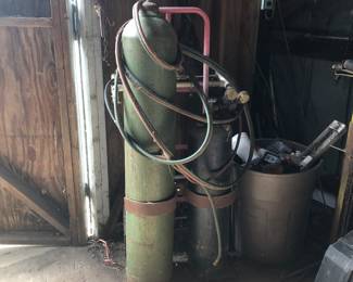 Tanks Oxygen & Acetylene