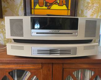 Works and has remote ! 