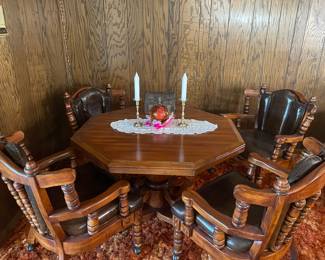 Beautiful condition. 