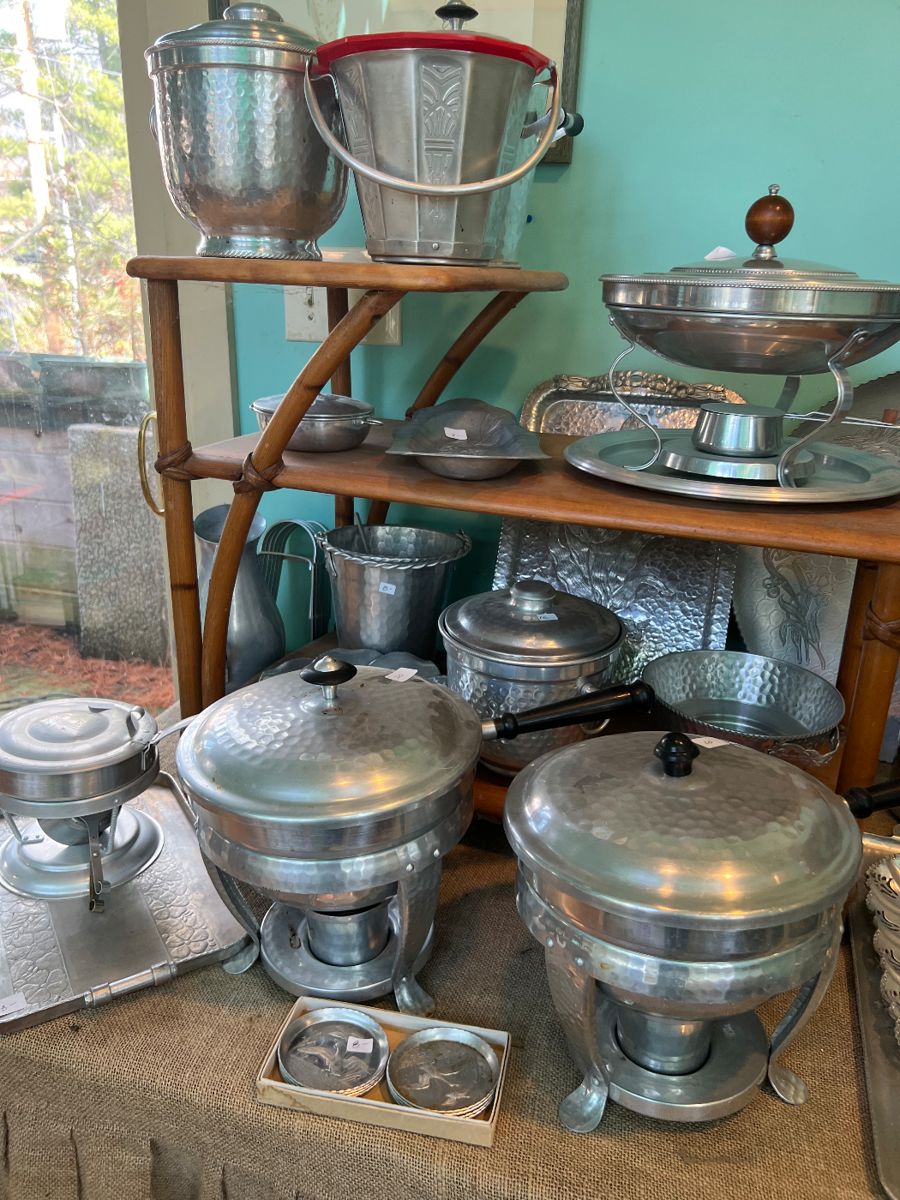 Amazing Blue Moon Estate Sale in Lexington’s 40502 starts on 12/9/2023