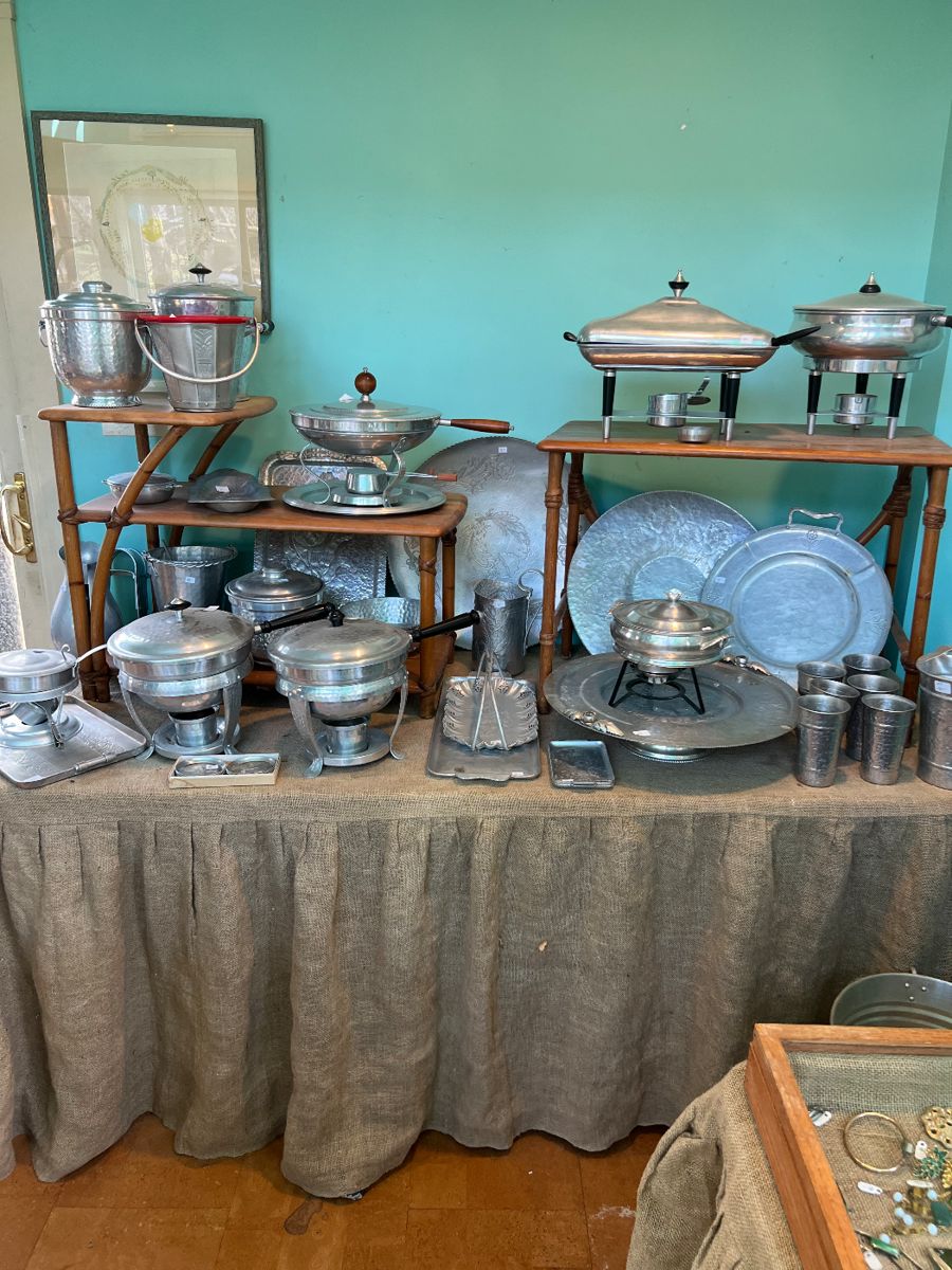 Amazing Blue Moon Estate Sale in Lexington’s 40502 starts on 12/9/2023