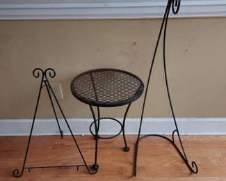 Nice Iron Pieces Easel Table Plant Hanger