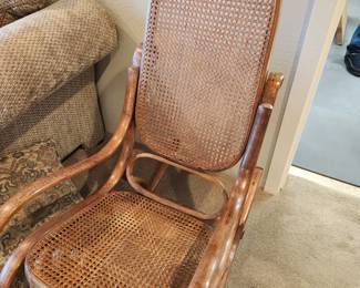 Brentwood Vintage Rocker 