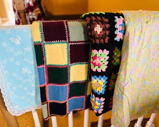 Vintage Quilts, Afghans 
