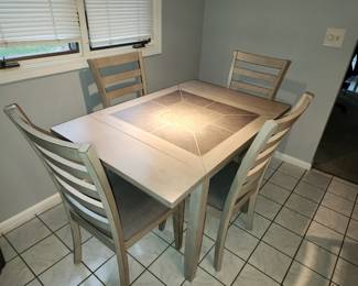 Dinette table with tile inlay and 4 chairs