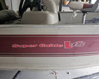 Next 31 pictures - Tracker Super Guide 15 Vee fishing boat. Comes with 25hp Mercury OB Motor, Minn Kota 45 electric Troll motor with foot pedal control, Lowrance Elite 4 DSI depth/fish finder, Hummingbird Helixs Sonar GPS, Boat cover and accessories. 