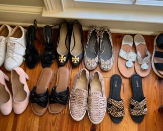 Ladies shoes Tory burch