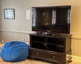 TV cabinet