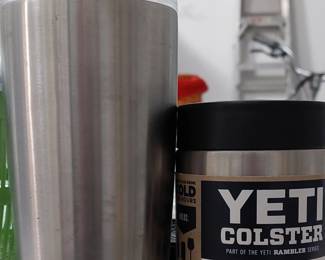 Yeti travel mugs 