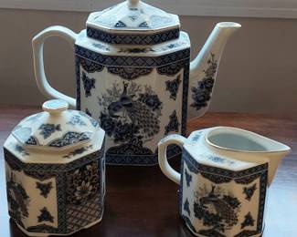 Peacock Tea set