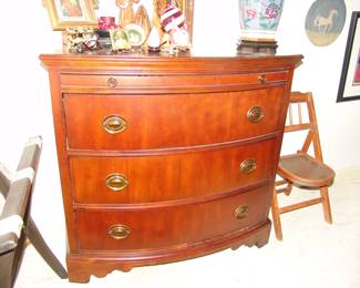 Mahogany chest 