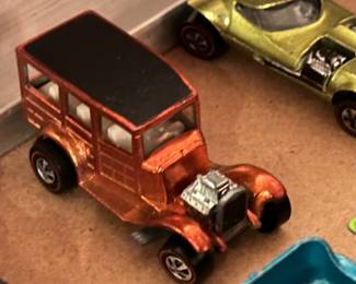 HIGHEST & BEST ON FULL LOT OF HOT WHEELS & MATCHBOX CARS BY 4:00 PM 
SATURDAY, 12/16