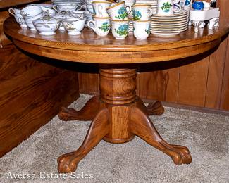 Vintage OAK dining table with leaves