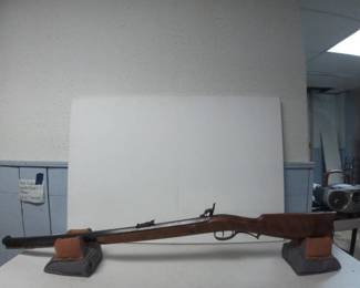 Vintage/Antique Black Powder .50Cal Rifle (Serial-040491)