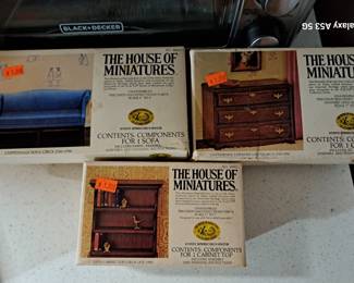 Most of these are still sealed. $10.00 each for the  nib ones and $6.00  for the unsealed ones.