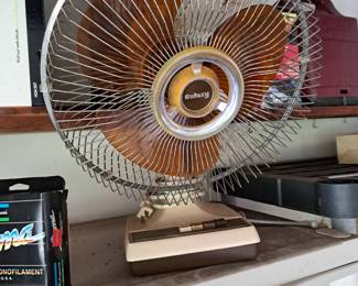 Older oscillating fan $15