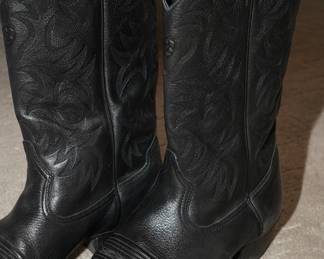 Ariat black leather cowboy boots