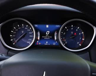 VIN-ZAM57YSS31260156