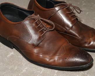 Calto men's wingtips