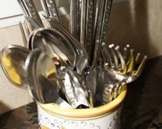 Tuttle 18/10 stainless flatware-18 pieces