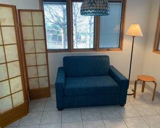 Edgecombe Furniture/Wayfair 52" loveseat sleeper, like new