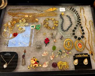 Cubic Zirconia and Beautiful Jewely