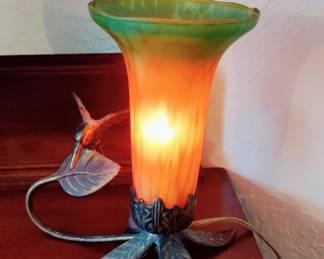 HUMMINGBIRD NIGHT LIGHT