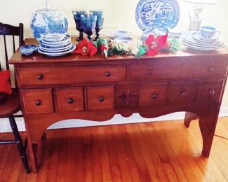 VINTAGE MAHOGANY SIDE BOARD