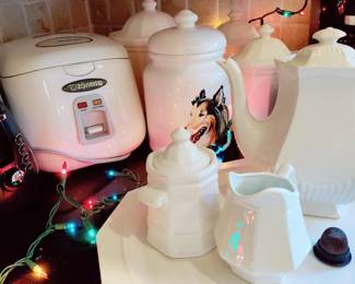 RICE COOKER, PFALTGRAFF,  COLLIE COOKIE JAR, TOASTER OVEN, COFFEE POTS,  WAFFLE MAKER, LARGE LOT WORFGANG PUCK COOKWARE, SEVERAL SETS CHINA, 