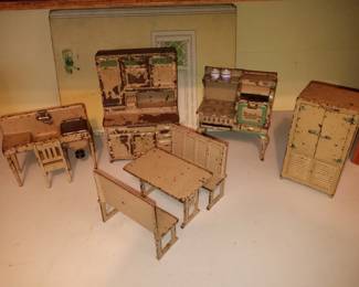 Arcade cast iron dollhouse kitchen.
