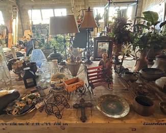 Lamps, decor, floral