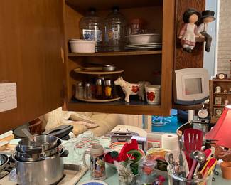 Great kitchen items to give as a gift!