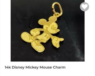 14k Disney mickey mouse pendent