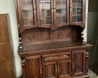 2 PIECE CHINA CABINET