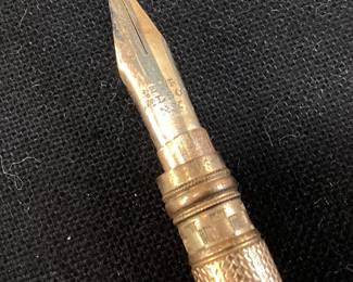 ANTIQUE CALLIGRAPHY PEN, ,BELIEVED TO BE THE PEN OF HENRY WILSON, ULYSSES S. GRANTS 1ST VICE PRESIDENT, PERSONALIZED NIB, TELESCOPING WITH INKWELL, DESCRIPTIVE TEXT INSIDE CASE ON LINER ''PRESENTED BY SISTER MATTIE DECEMBER 30TH, 1897, THERE ARE NO CERTIFICATES OF AUTHENTICITY, OWNERS PERSONAL RESEARCH,