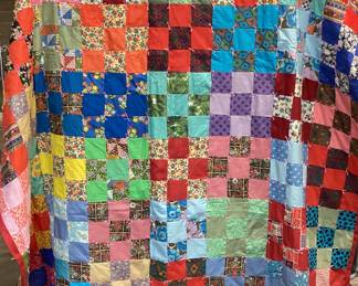 VINTAGE PATCHWORK QUILT