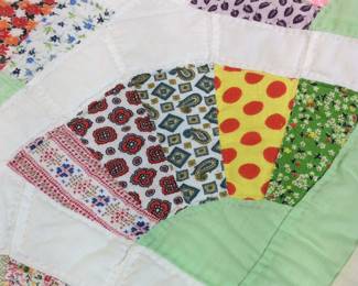 VINTAGE FAN QUILT