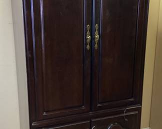 JENNINGS FURNITURE ENTERTAINMENT