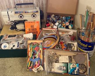 Nelco Sierra Sewing Machine, Sewing Notions And Knitting Needles